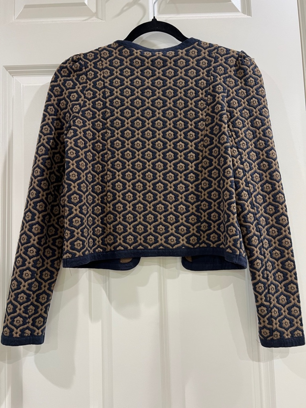 Frenchi Quilted Geometric Floral Jacket, Navy/Tan, Size Small - Picture 4 of 4